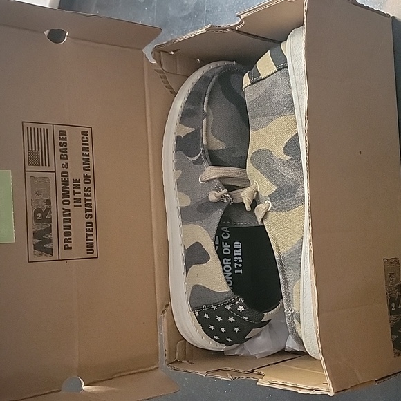 Mr. J Country Boys Casuals Camo Print Shoes - Picture 5 of 6